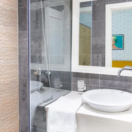 Artistic Blloku 3* Tirana