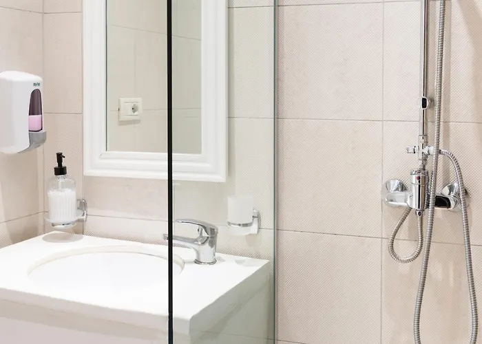 Hotel Artistic Blloku 3*