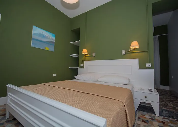 Hotel Artistic Blloku 3*